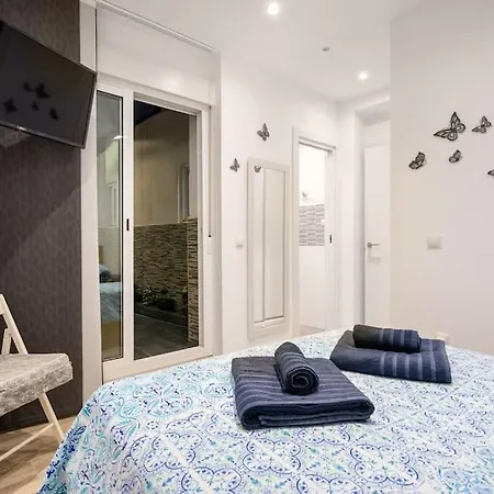 Piso A Estrenar Junto Al Mar Ubicacion Inmejorable Apartment